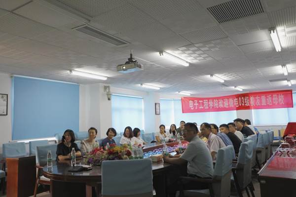 说明: //www.gunqiuweb.com/_mediafile/tute01/2017/07/14/2nc5vhce3s.jpg